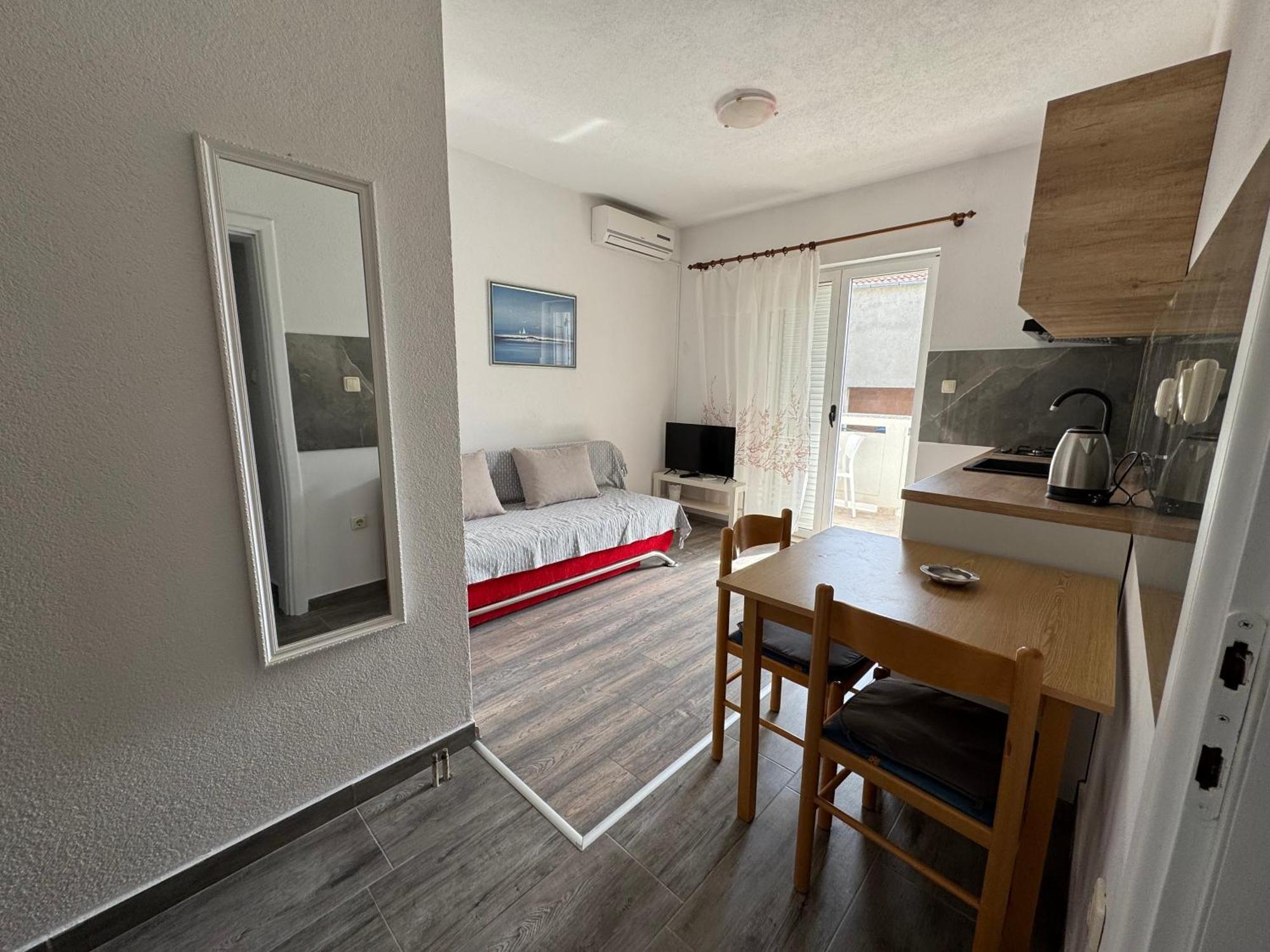 Apartment Makarska M&I, Free Private Parking Eksteriør billede