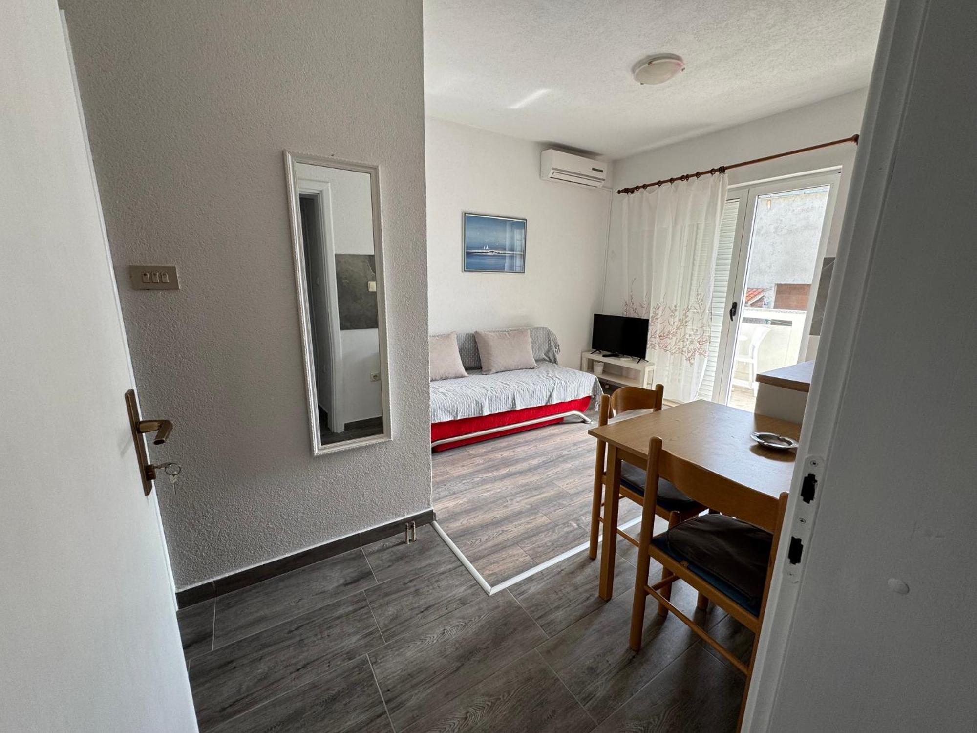 Apartment Makarska M&I, Free Private Parking Eksteriør billede